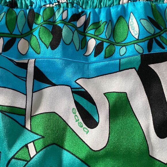 Bebe Jungle Print Neck Tie Halter Top size L NWT 95% silk 5% Spandex - Picture 10 of 11